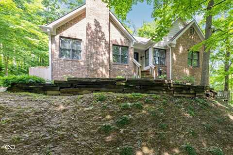 8618 Log Run Drive S, Indianapolis, IN 46234