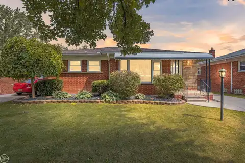 19245 Rock, Roseville, MI 48066