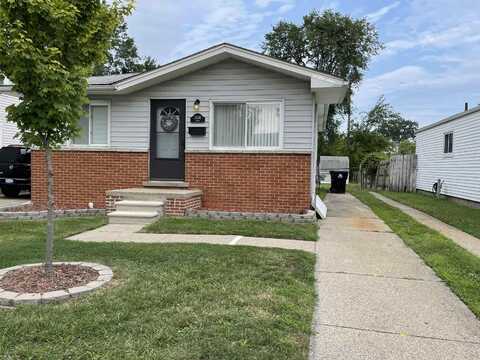 28242 Ginley, Roseville, MI 48066