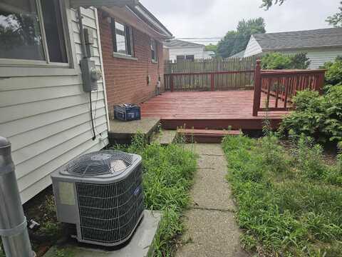 24119 Thomas, Warren, MI 48091