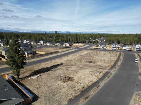 51791 Morning Pine Drive, La Pine, OR 97739