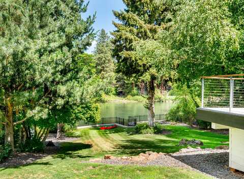 1714 NW Steidl Road, Bend, OR 97703