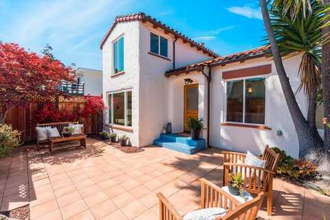 103 Winfield WAY, Aptos, CA 95003