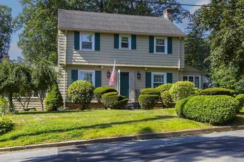 15 Woodland, Southbridge, MA 01550