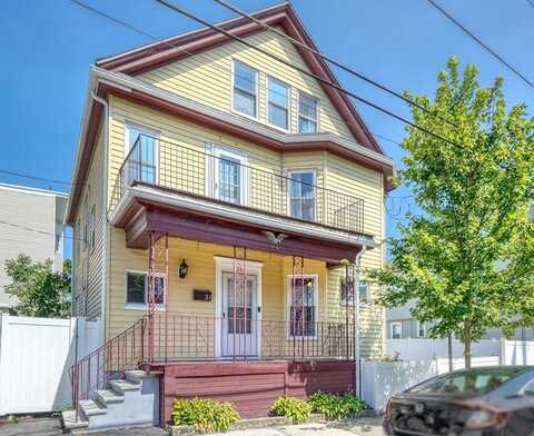 31 Wolcott St, Malden, MA 02148