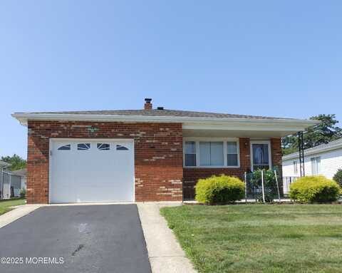 39 Eldorado Street, Toms River, NJ 08757