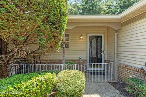 9 Ambrose Lane, Holmdel, NJ 07733