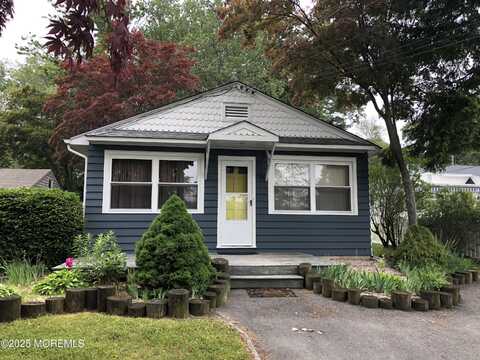 309 Elizabeth Avenue, Toms River, NJ 08753