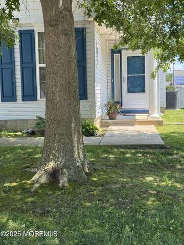 112 Giunta, Mays Landing, NJ 08330