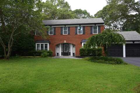 6 Lyon Crescent, Mount Sinai, NY 11766