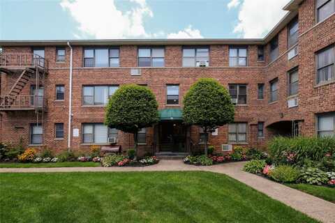 320 Atlantic Avenue, East Rockaway, NY 11518