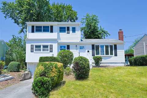 120 Glenwood Road, Glenwood Landing, NY 11547