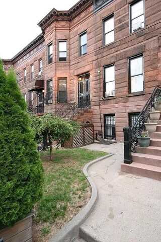 814 Jefferson Avenue, Brooklyn, NY 11221