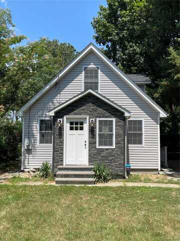 255 Ocean Avenue, Brentwood, NY 11717