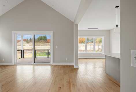 127 Owl's Nest Road, Portland, ME 04102