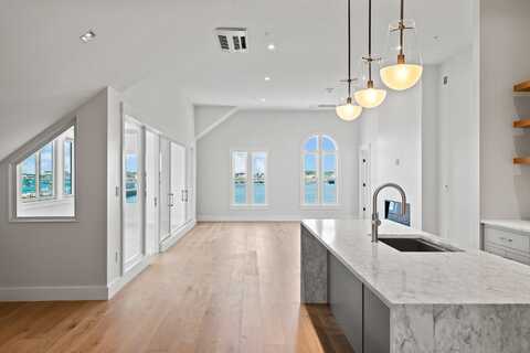 2 India Street, Portland, ME 04101