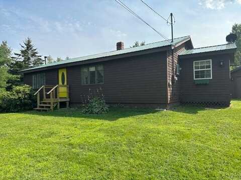 109 Black Road, Corinth, ME 04427