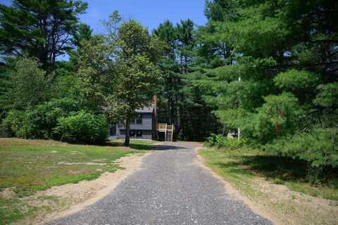 8 Woodland Avenue, Standish, ME 04084