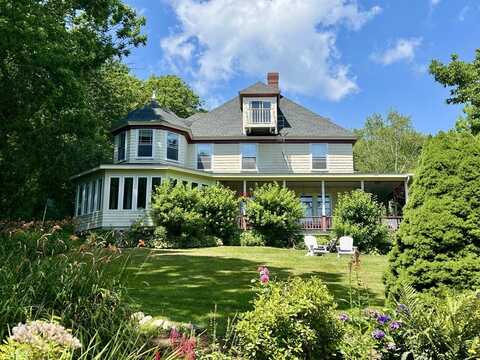 33 Sea View Drive, Lincolnville, ME 04849