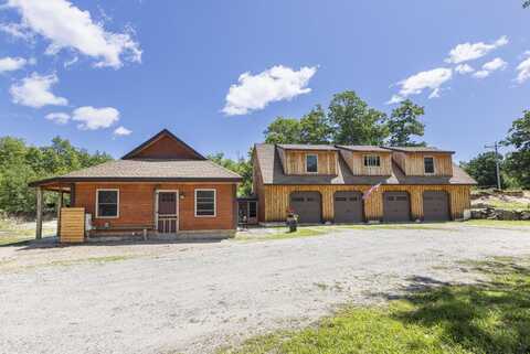 2 Firefly Drive, Baldwin, ME 04091