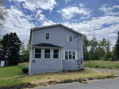 123 Fulton Street, Van Buren, ME 04785