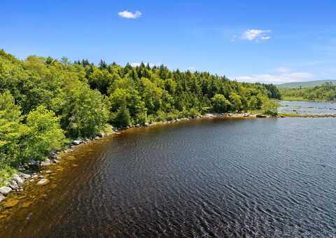 245 Salmon Circle, Hartland, ME 04943