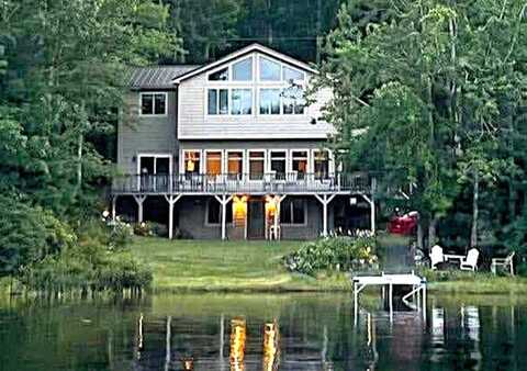 13 Chipmunk Lane, Franklin, ME 04634