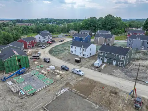 40 Firefly Lane, Bangor, ME 04401