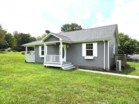 15 Hemlock St, PETERSTOWN, WV 24963