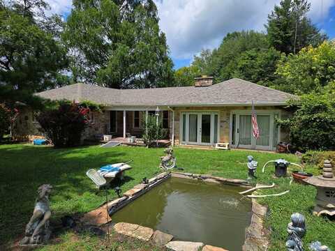 607 Bear Springs Rd, PEARISBURG, VA 24134