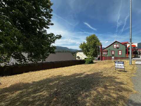 109 Pearl Street, Thompson Falls, MT 59873