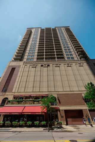 630 N State Street, Chicago, IL 60654