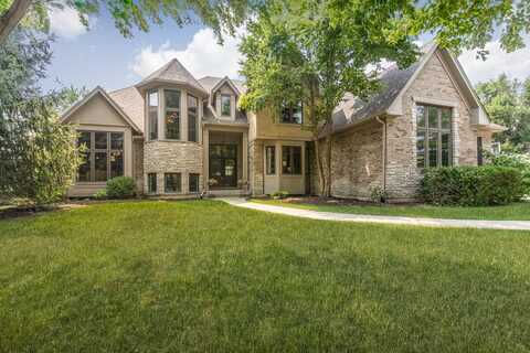 39w663 Henry David Thoreau Place, Saint Charles, IL 60175