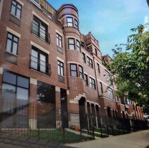 529 N Racine Avenue, Chicago, IL 60642
