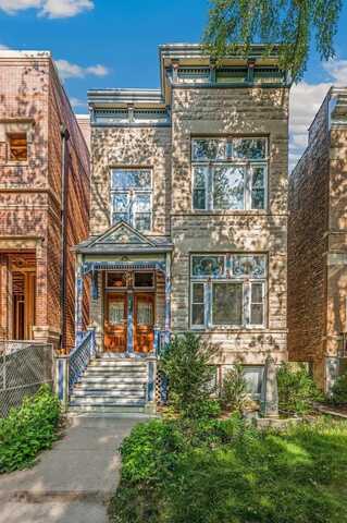 3619 N Janssen Avenue, Chicago, IL 60613
