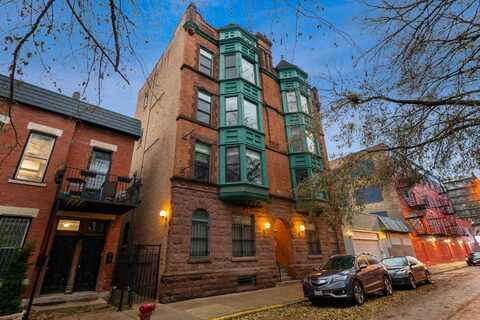 1500 N Orleans Street, Chicago, IL 60610