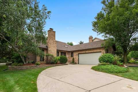 1500 Sequoia Road, Naperville, IL 60540