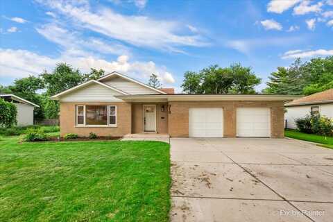 918 Delles Road, Wheaton, IL 60189