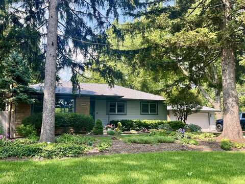 35w764 W Highland Avenue, Elgin, IL 60123
