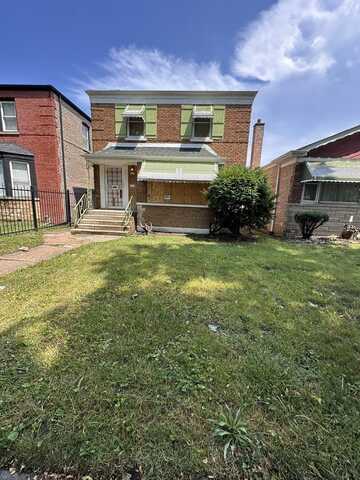 9527 S Woodlawn Avenue, Chicago, IL 60628