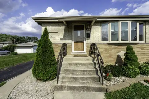 4141 Wehrman Avenue, Schiller Park, IL 60176