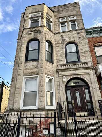867 E Pershing Road, Chicago, IL 60653