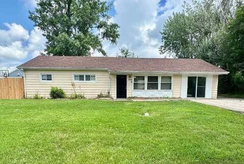 34w744 N James Drive, Saint Charles, IL 60174