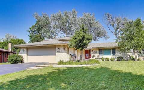8307 Chelsea Lane, Woodridge, IL 60517