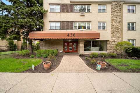 426 S Lombard Avenue, Oak Park, IL 60302