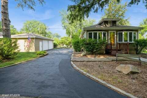 3201 S Waterview Avenue, McHenry, IL 60051