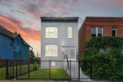 6660 S Michigan Avenue, Chicago, IL 60637