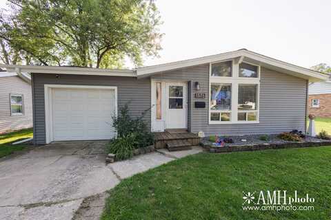 1575 S 5th Avenue, Kankakee, IL 60901