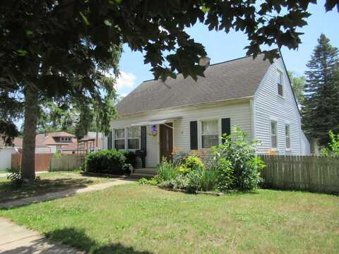 659 Bent Street, Elgin, IL 60120