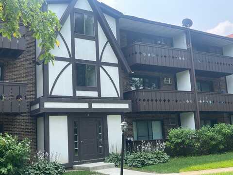 13 Timber Lane, Vernon Hills, IL 60061